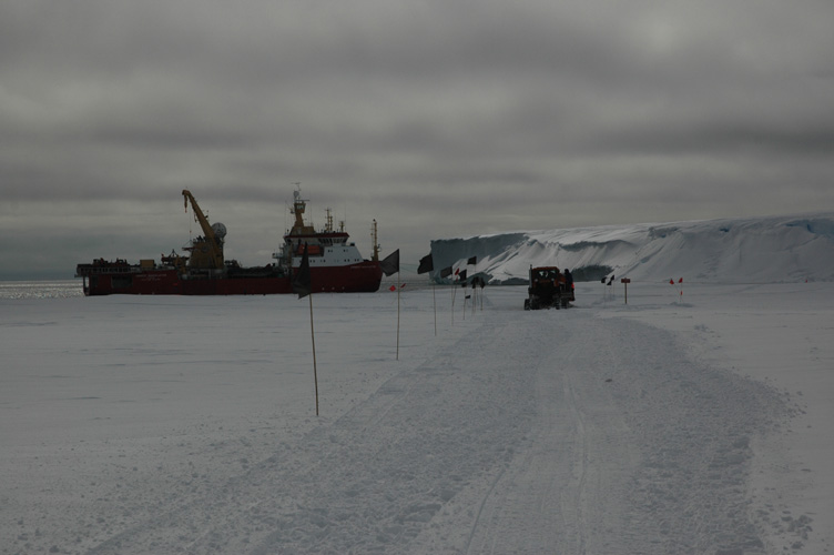 Driving up the ramp onto the ice shelf (on an overcast day)