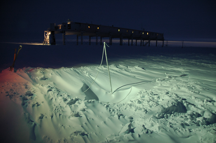 Melt tank shaft filled with drifted snow