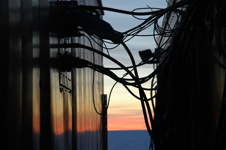 Cables between the Piggott and AIS