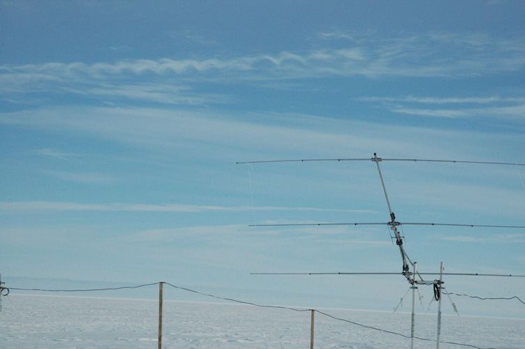 Curly wurly clouds over the riometers